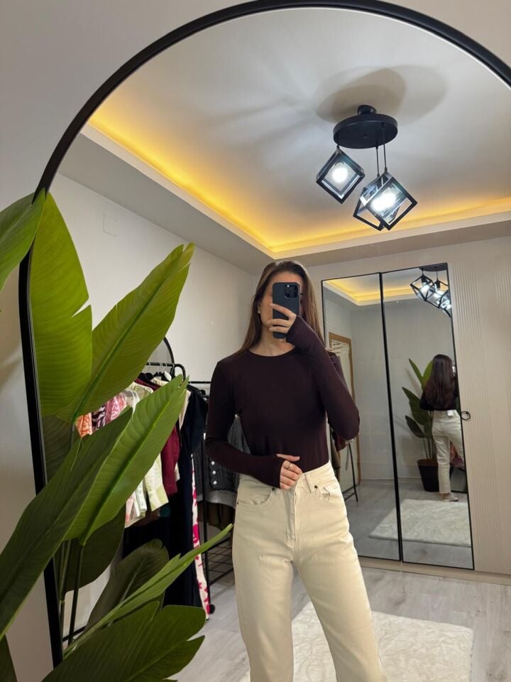 KAHVERENGİ PARMAK GEÇMELİ  BODY