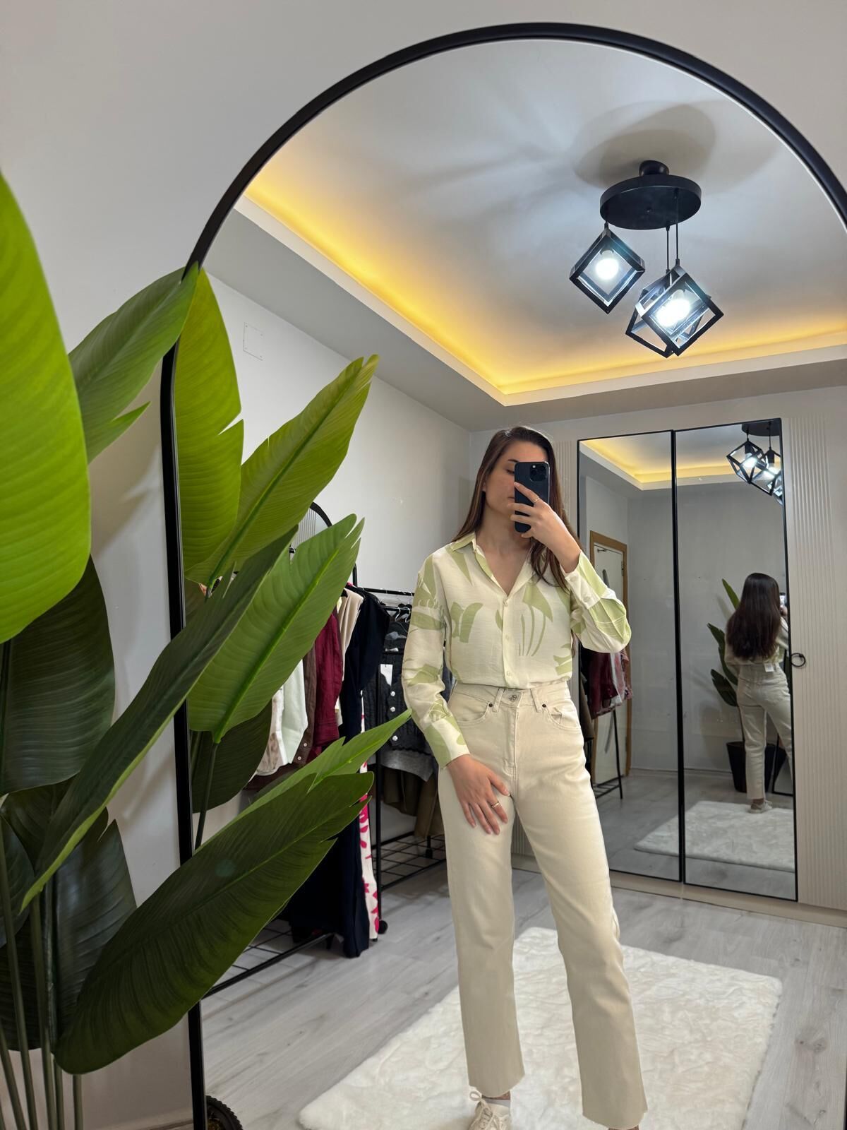 V YAKA MODAL GÖMLEK