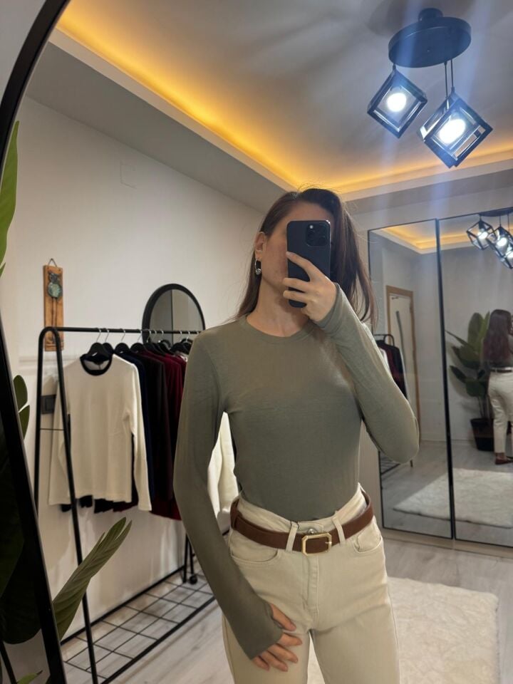 SU YEŞİLİ PARMAK GEÇMELİ BODY